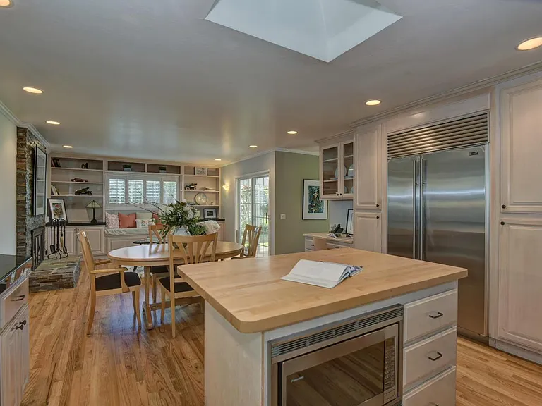 416 Hershner Way — Photo 8