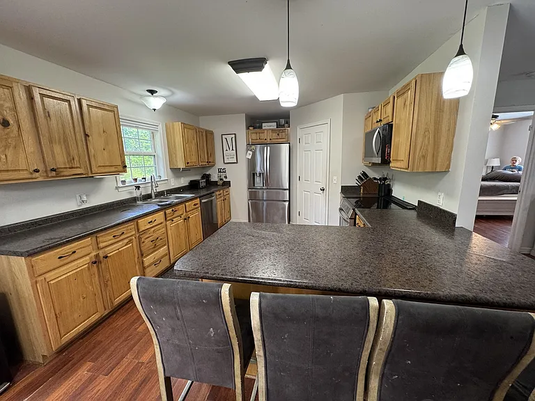105 Larkins Dr — Photo 10