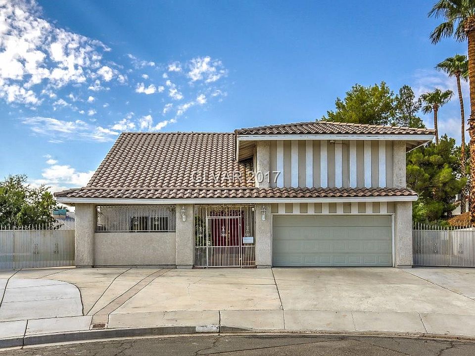 1st image of 4349 Salamanca Cir