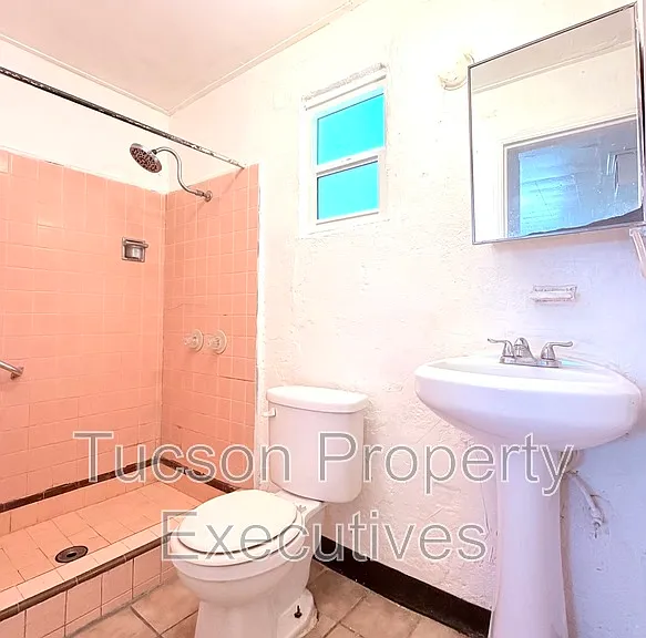 1435 E Benson Hwy #7 — Photo 7