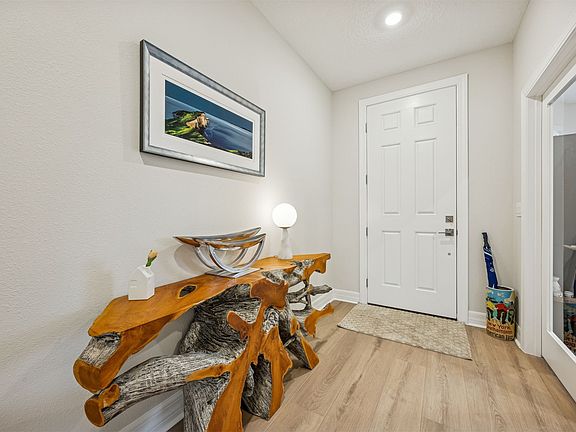 5th image of 309 Continuum Loop