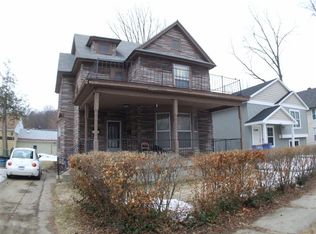 211 Valley Ave NW #2, Grand Rapids, MI 49504