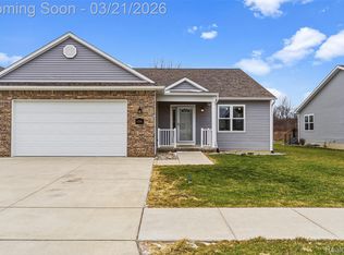 4260 Alex Marin Dr, Swartz Creek, MI 48473