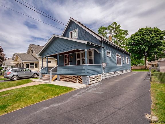 3rd image of 265 11th St