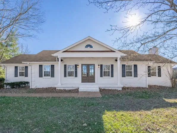 731 Maynard Ln, Columbia, TN 38401