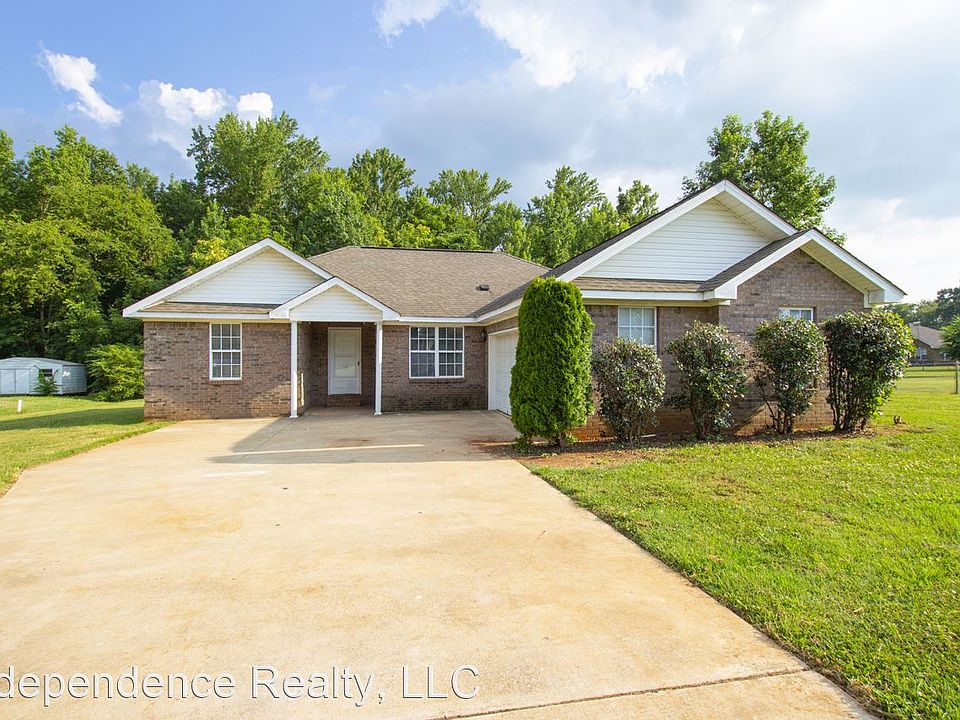 1st image of 169 Singletree Dr