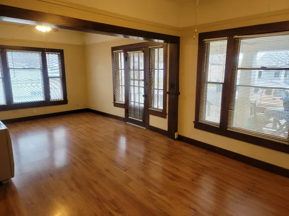 4 SE 9th St #2, Pendleton, OR 97801