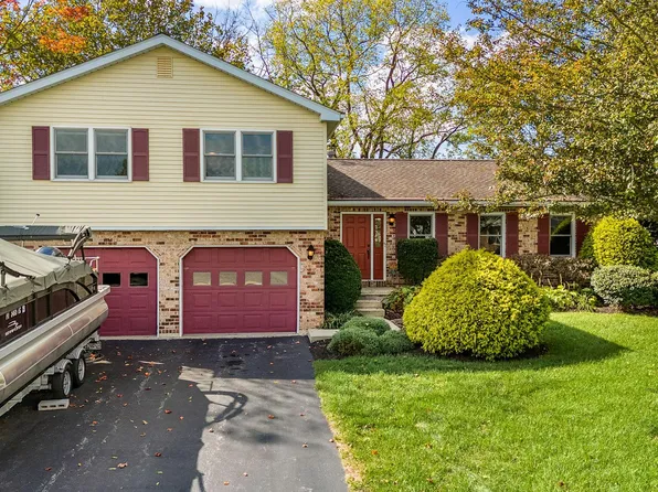 173 Sage Dr, Sinking Spring, PA 19608