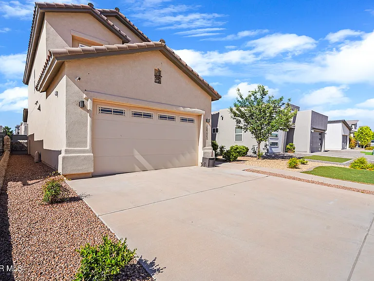 12333 Desert Dove Ave — Photo 2