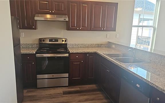 3rd image of 2509 Mazant St