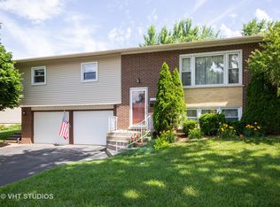 6324 Honey Ln, Tinley Park, IL