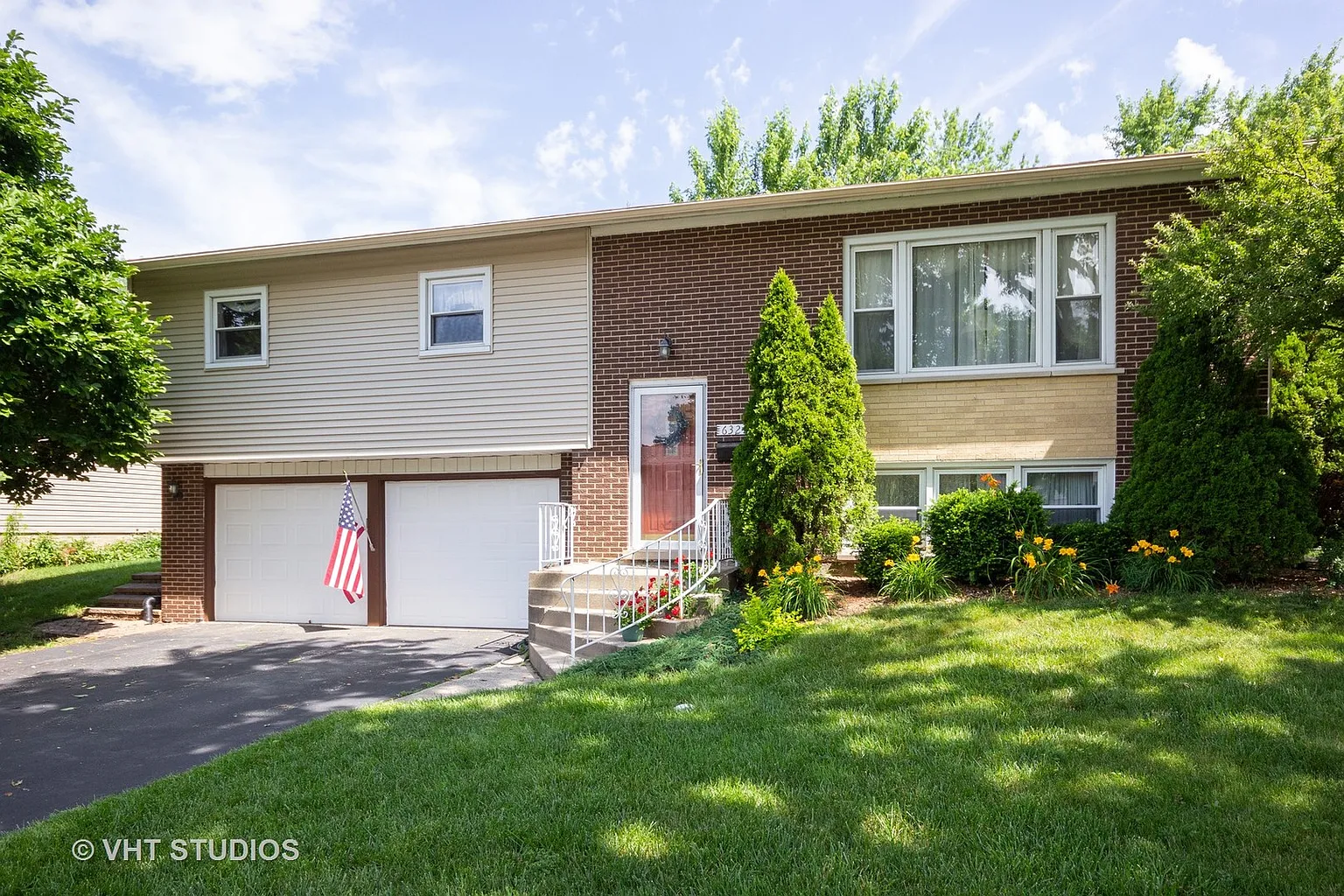 6324 Honey Ln photo 1