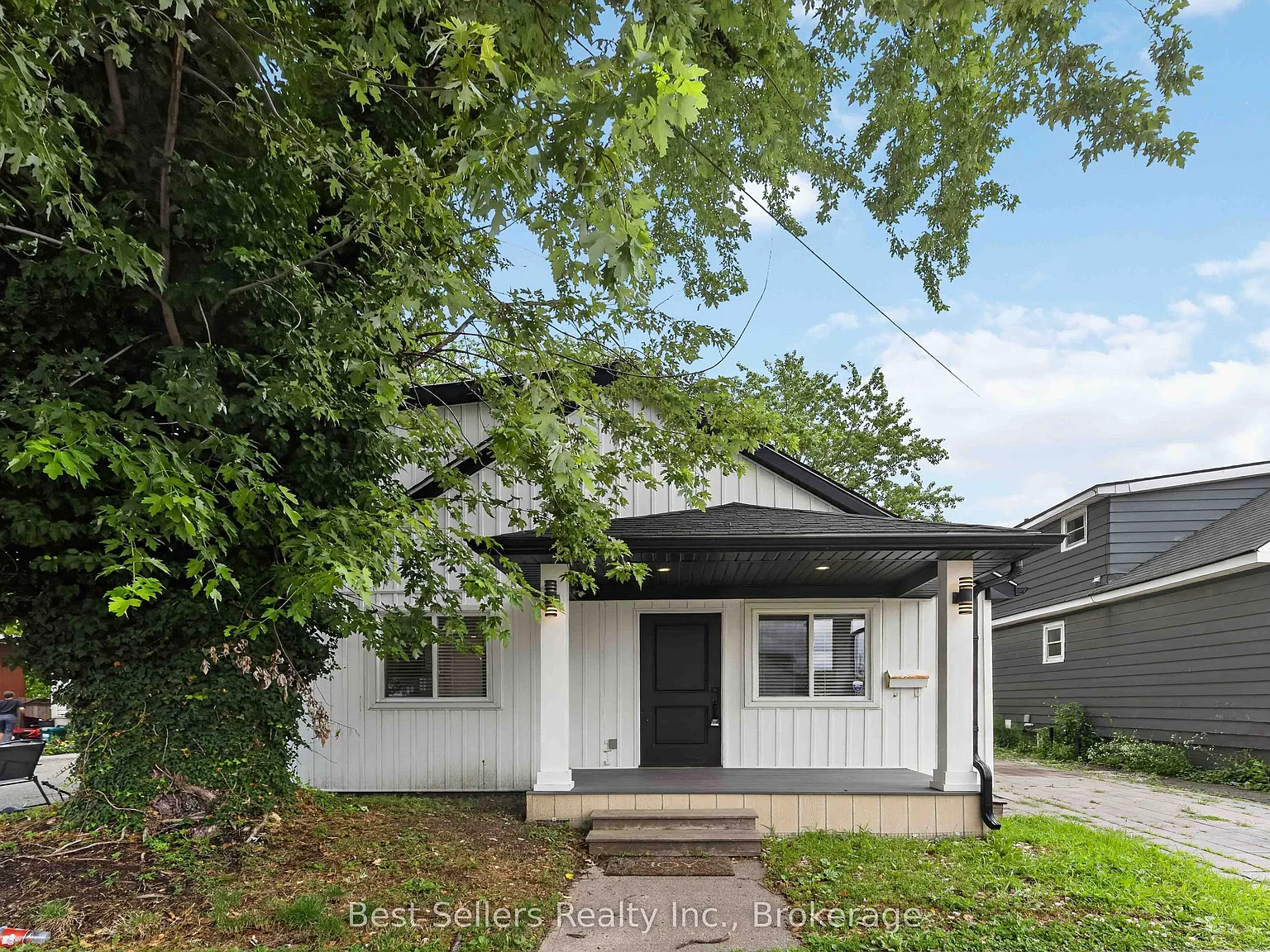 2 bed, $2,600 — Photo 1
