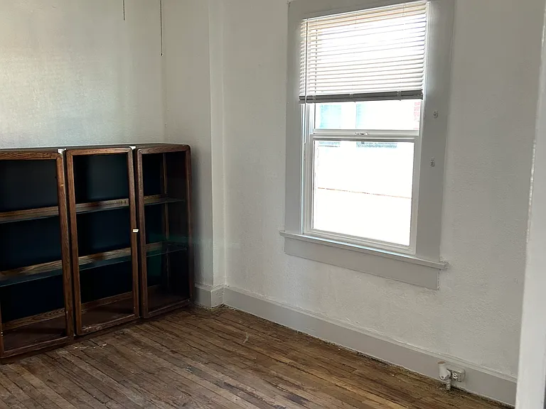 2805 Louisville Ave — Photo 11