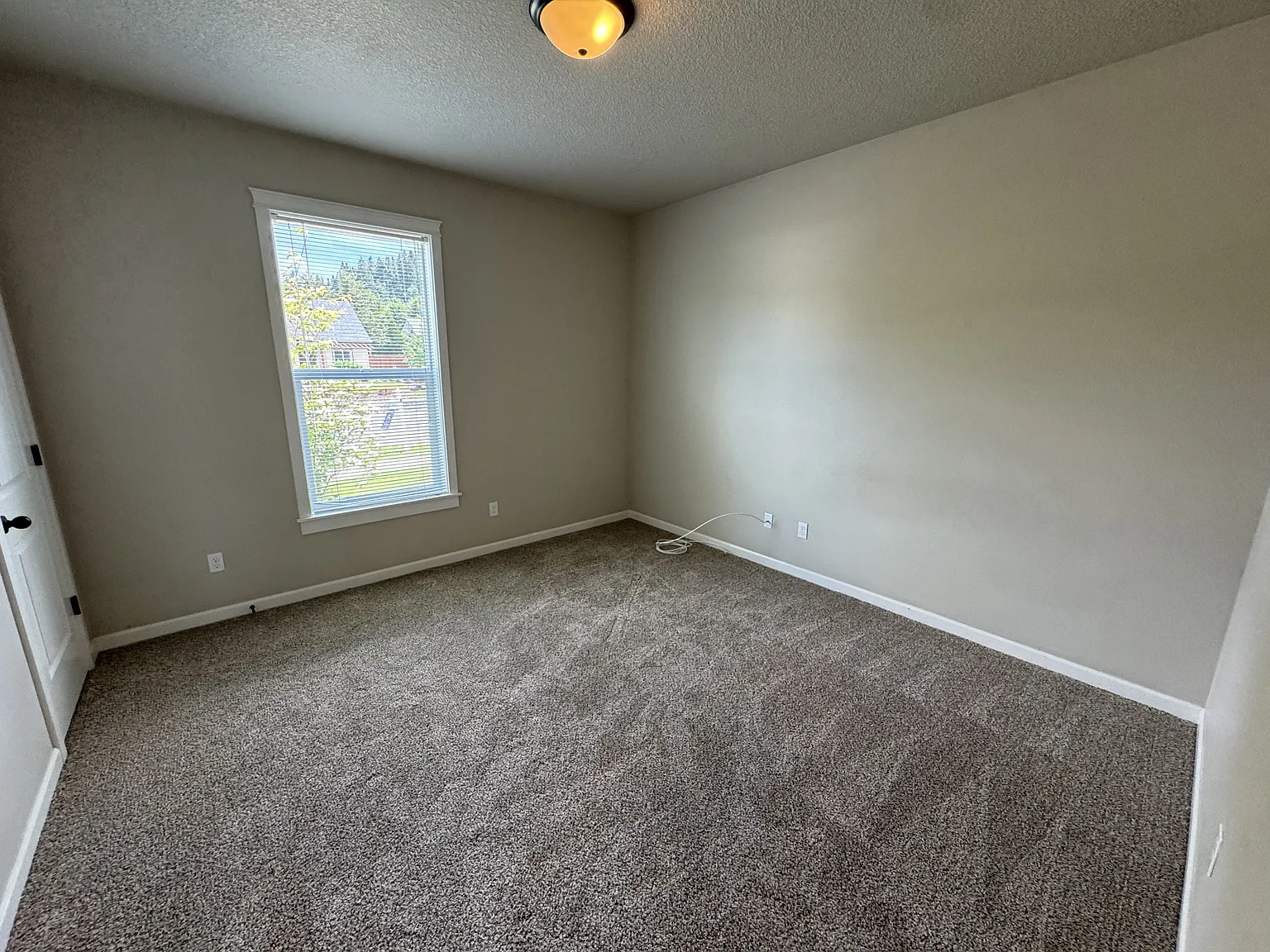 903 Riley Drive Northeast - 1 — Photo 4