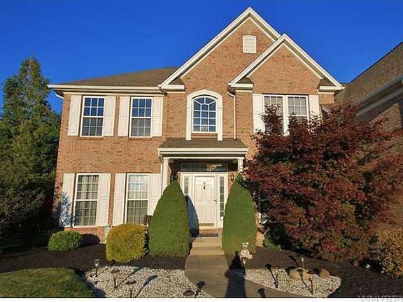 3rd image of 5827 Forest Creek Dr