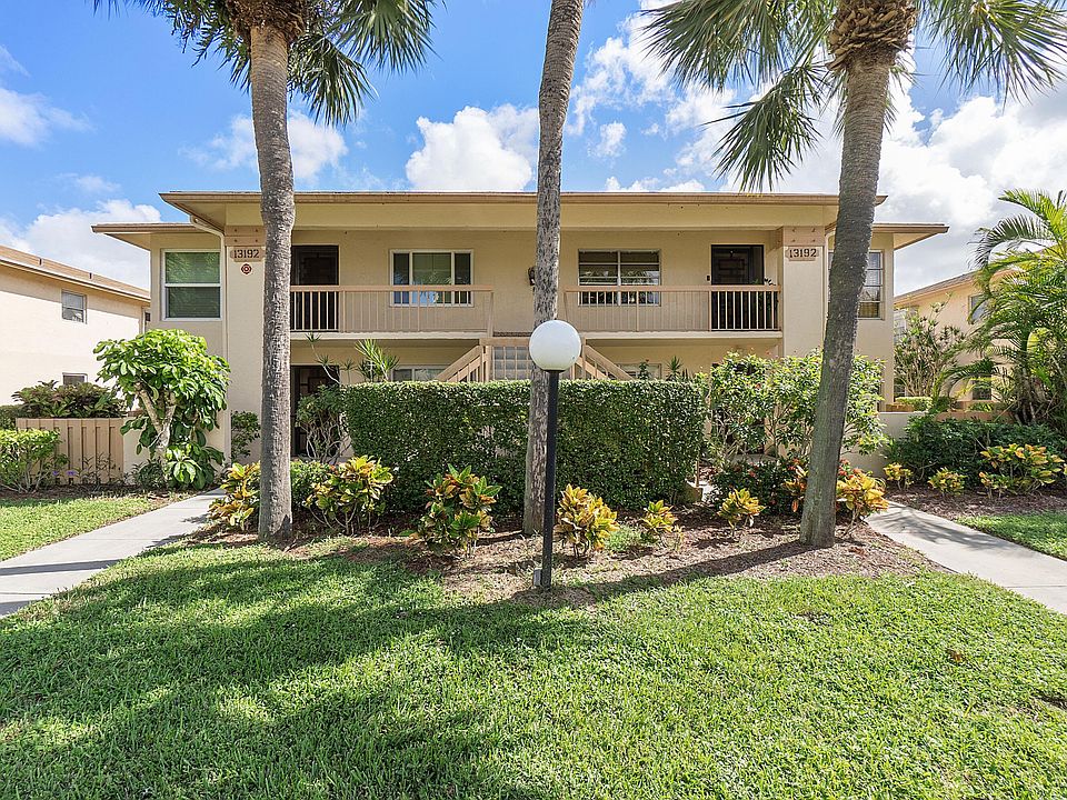1st image of 13192 Lucinda Palm Ct APT D