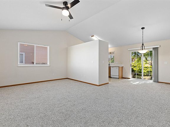 4th image of 331 Willow Avenue
