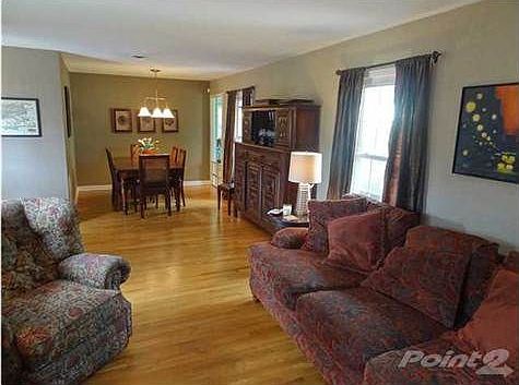 5th image of 2535 Magnolia Ave