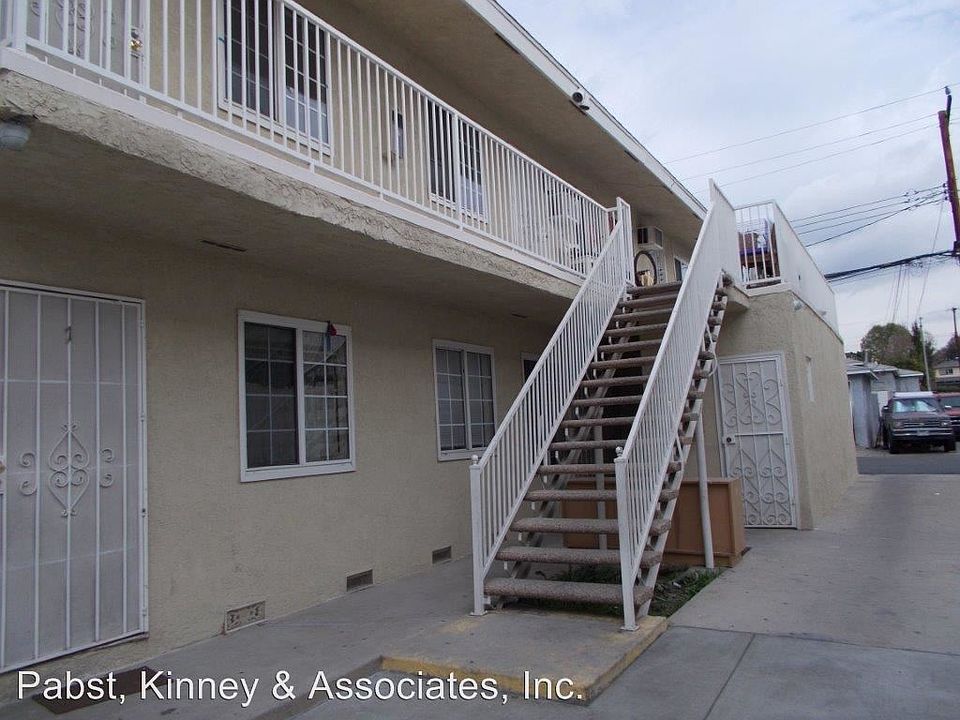 1st image of 7954 Newlin Ave APT 4
