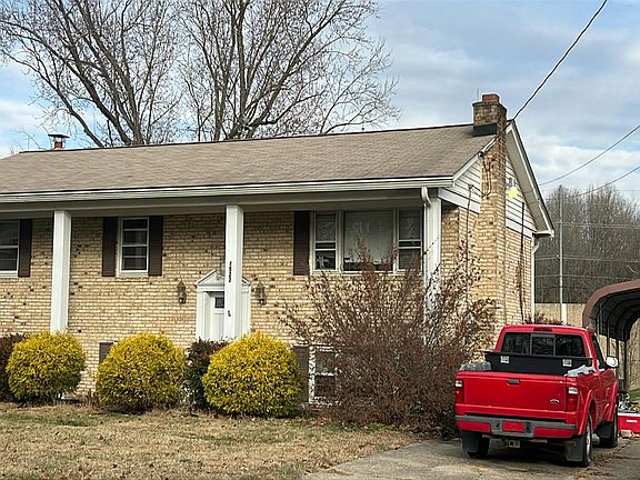 2nd image of 15222 Hughesville Manor Dr