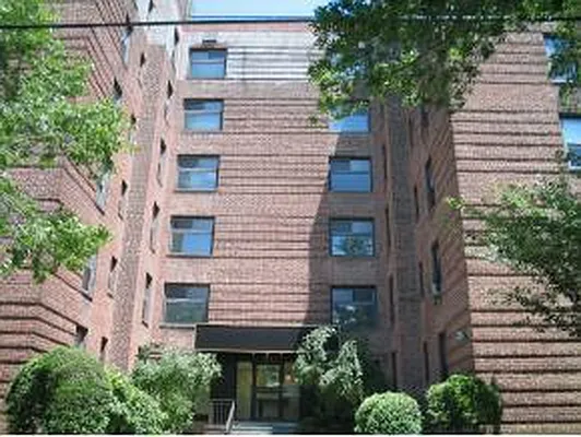 Sold by Superior Realty Service | media 40