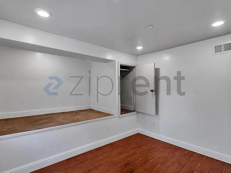609 Drake Ave #2 — Photo 21