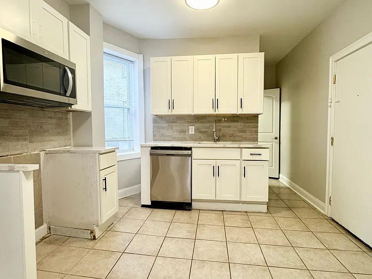 6119 Park Ave #B4 — Photo 4