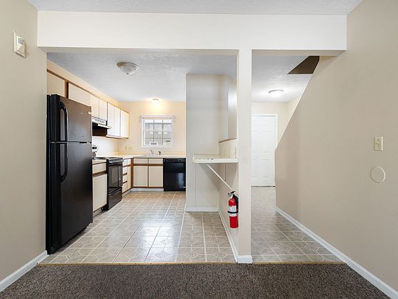 5th image of 455 N Eddy St