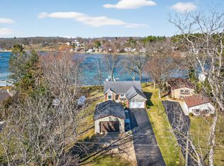 242 Steves Scenic Dr, Horton, MI 49246