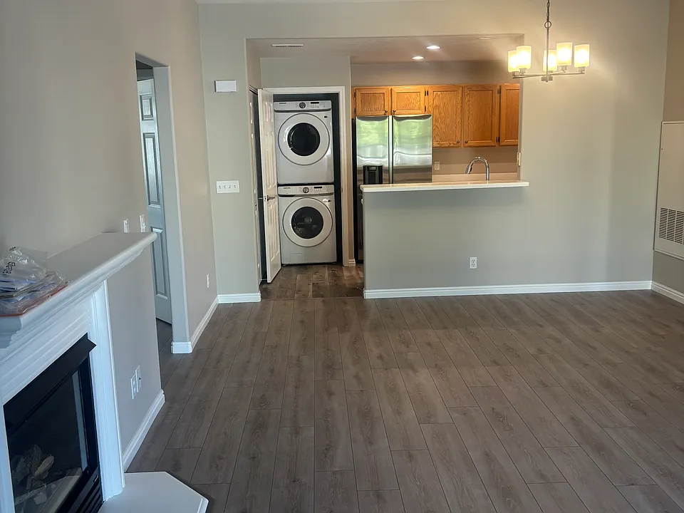 3762 S Carlisle Park Pl #2