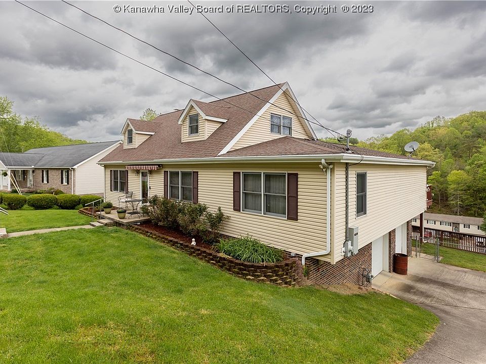 1st image of 118 Phyllis Dr