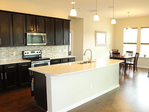 5th image of 75060 Fern Creek Dr