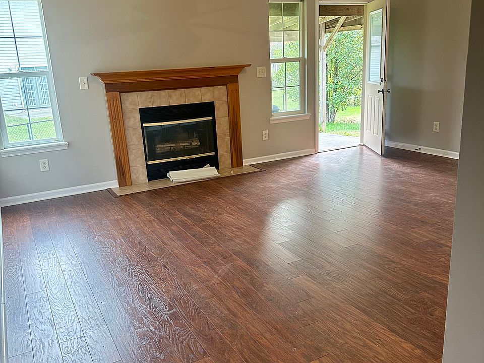1st image of 2035 Alysheba Dr
