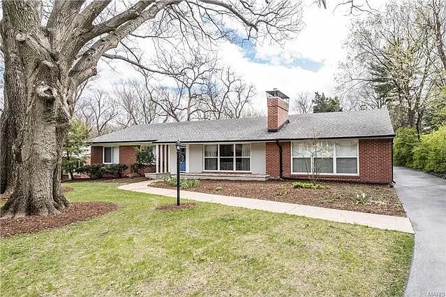 21 Spoede Hills Dr photo 1