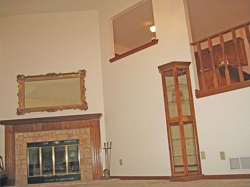 4th image of 5620 Meadowsweet Ln