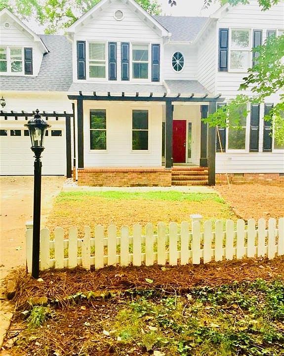 1st image of 306 Turnstone Cir