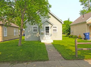 315 Maple Pl, Watertown, SD 57201