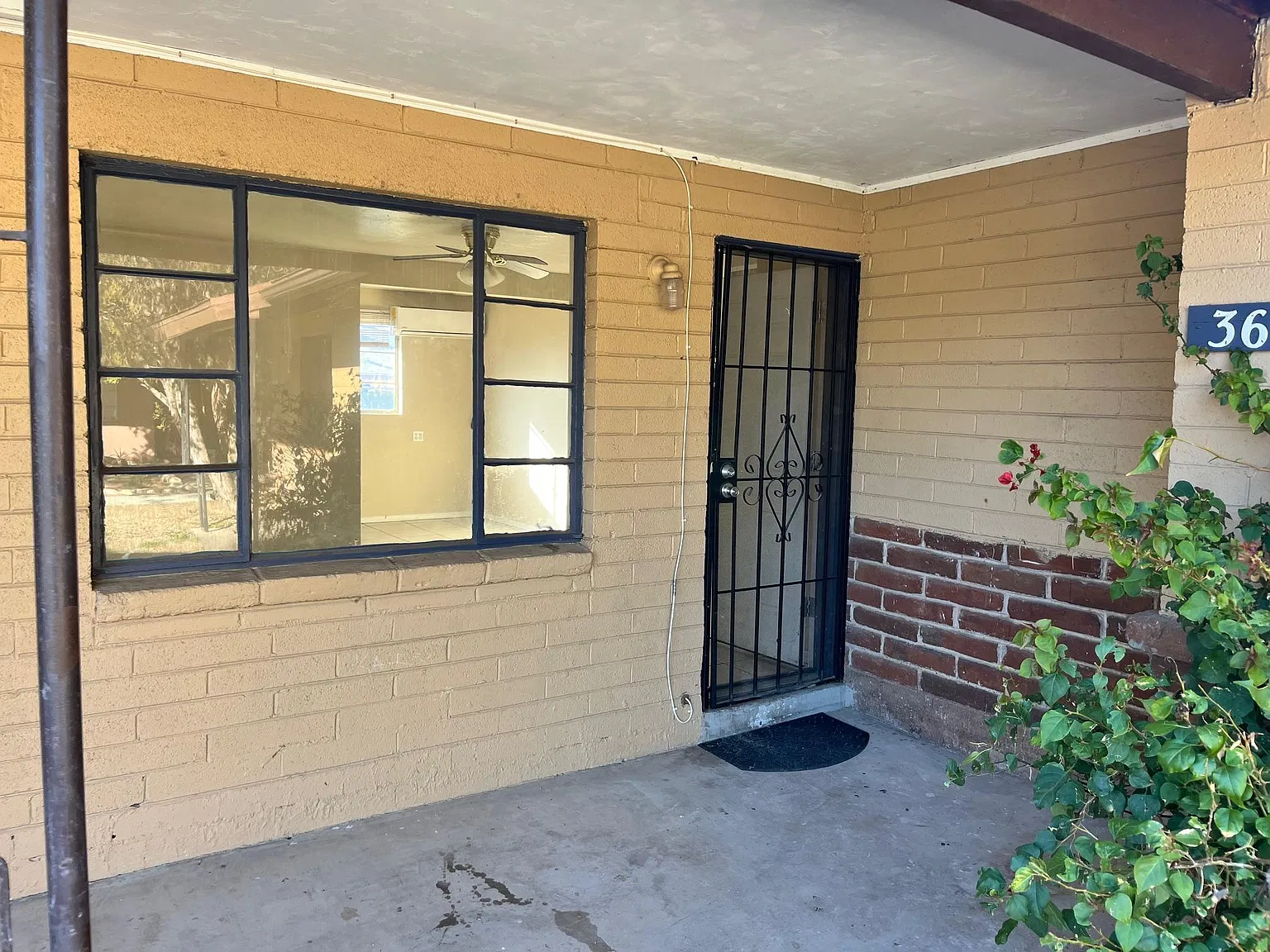 3617 E Lee St — Photo 1