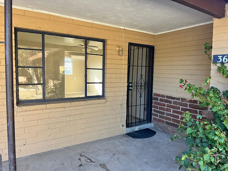 3617 E Lee St — Photo 1