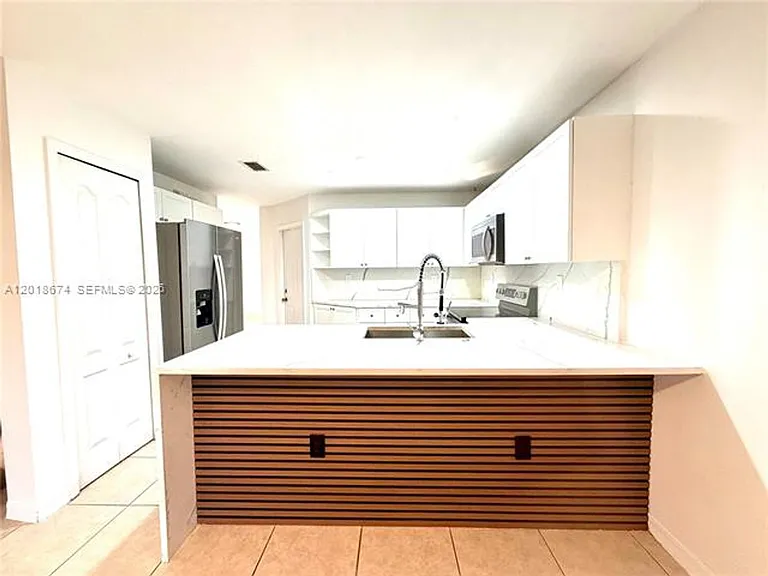 16336 SW 48th Ter — Photo 14