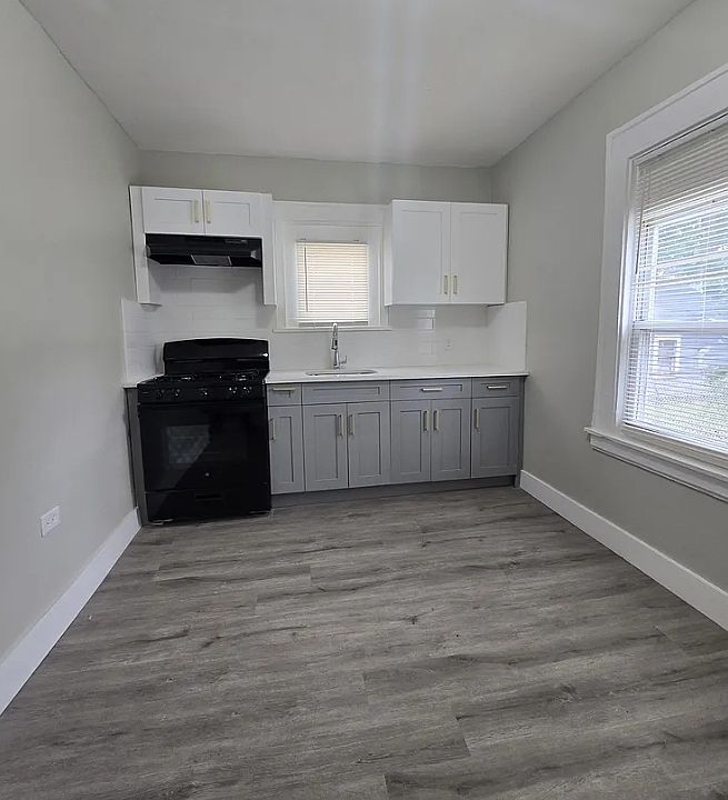 1st image of 148-150 Norwood St #1B