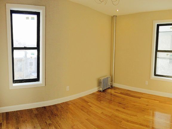 4th image of 216 Putnam Ave APT 19