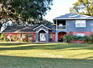 2403 S Wiggins Rd, Plant City, FL 33566