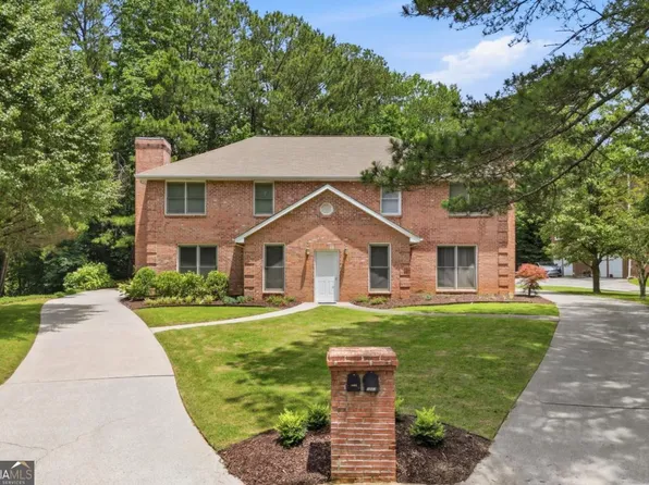 8865 Carroll Manor Dr, Sandy Springs, GA 30350