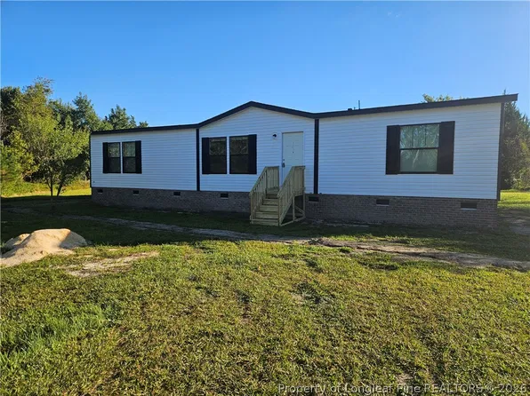 5109 Babaris Ct, Hope Mills, NC 28348