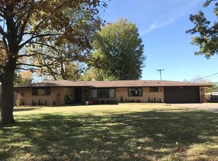 1903 S Arcadia Ave, Springfield, MO 65804
