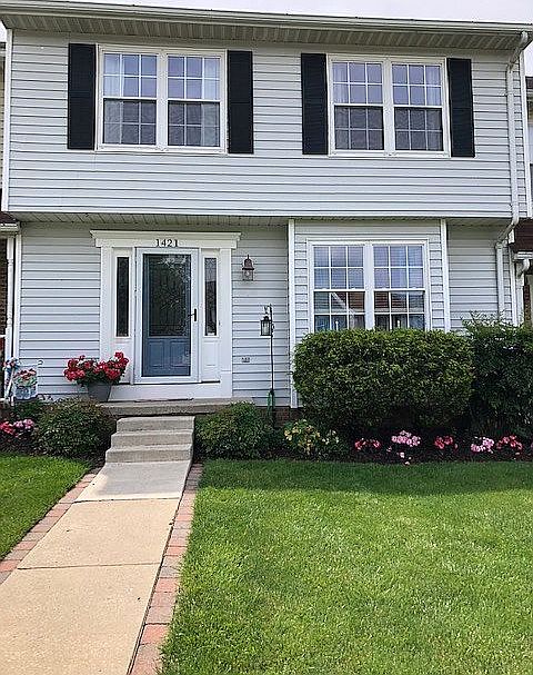 1st image of 1421 Landis Cir