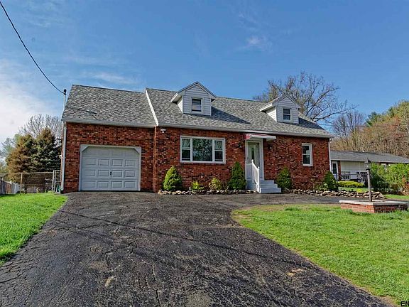 2nd image of 63 Waterman Ave