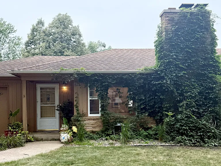 2101 S 6th Ave — Photo 17